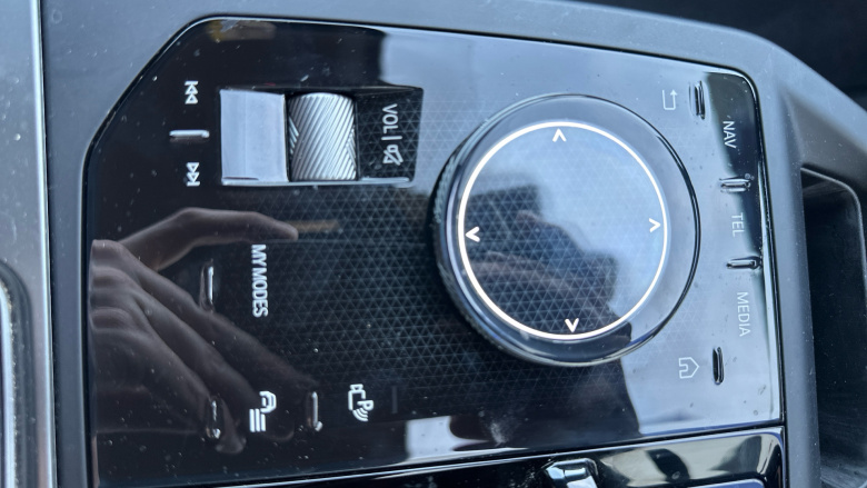 BMW iX 300kW xDrive45 M Sport 101kWh 5dr Auto Electric Estate